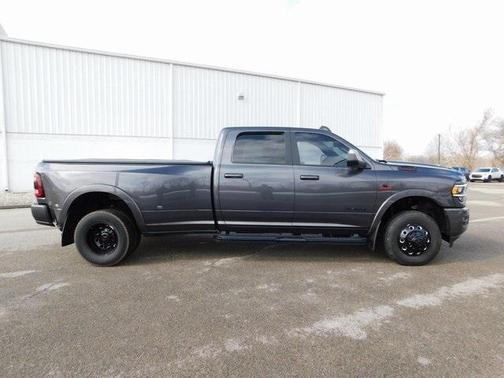 2021 RAM 3500 Laramie