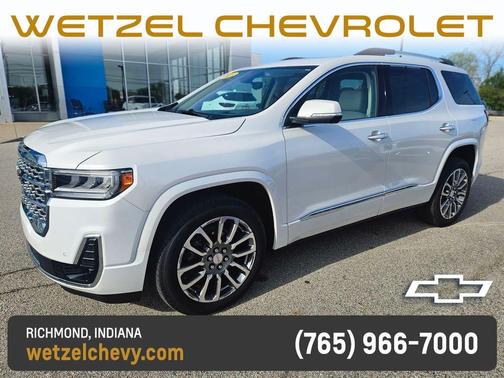 White Frost Tri-Coat 2023 GMC Acadia Denali