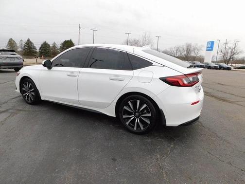 2023 Honda Civic EX-L