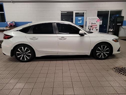 2023 Honda Civic EX-L