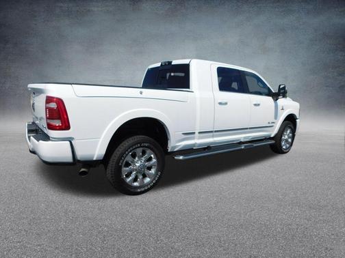 Bright White Clearcoat 2024 RAM 2500 Limited