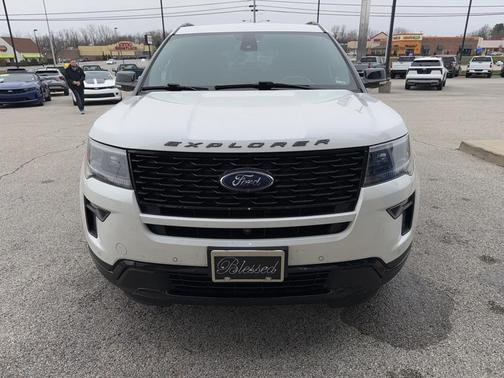 2018 Ford Explorer sport