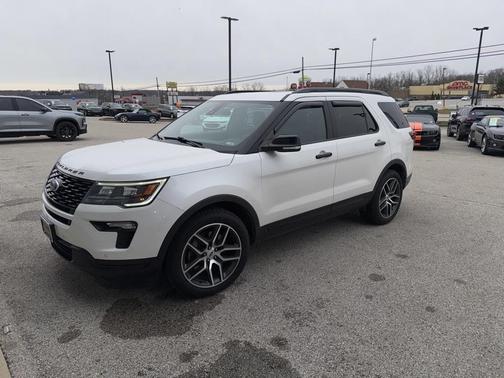 2018 Ford Explorer sport
