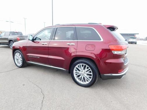 2017 Jeep Grand Cherokee Summit