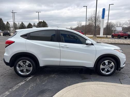 2021 Honda HR-V LX