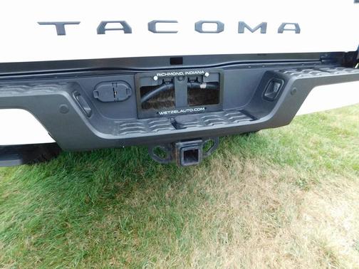 2020 Toyota Tacoma TRD Sport