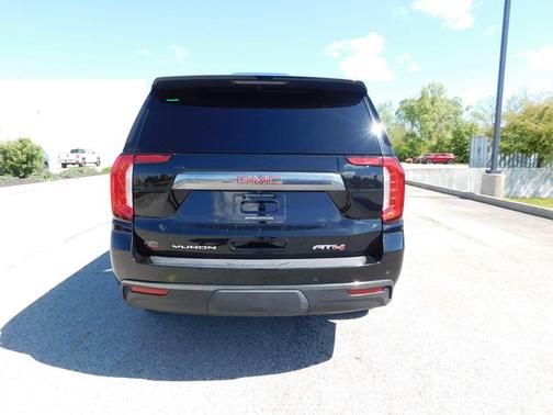Onyx Black 2021 GMC Yukon XL AT4