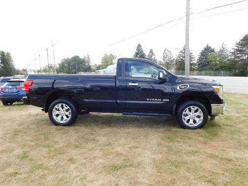 2017 Nissan Titan XD SV