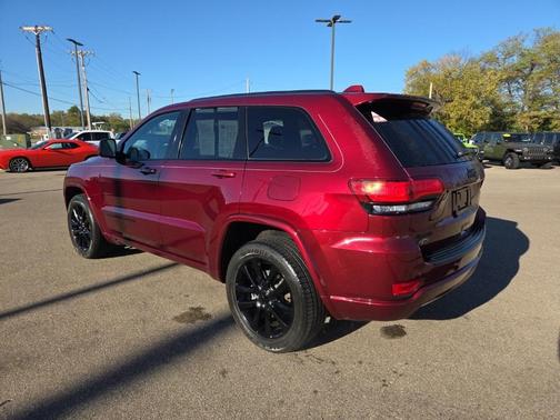 2021 Jeep Grand Cherokee Laredo X