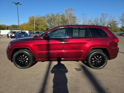 2021 Jeep Grand Cherokee Laredo X