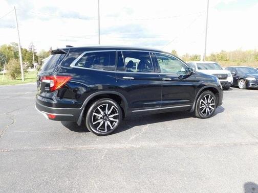 2022 Honda Pilot Touring 7-Passenger