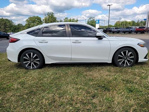 2023 Honda Civic EX-L