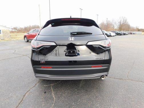 Crystal Black Pearl 2026 Honda HR-V Sport