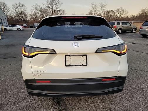 2024 Honda HR-V LX