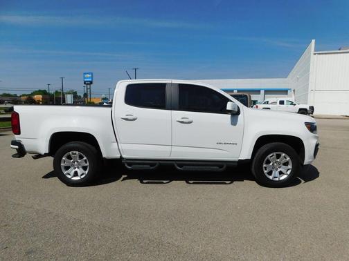 Summit White 2022 Chevrolet Colorado LT