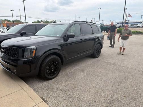 Ebony Black 2024 Kia Telluride SX-Prestige X-Pro