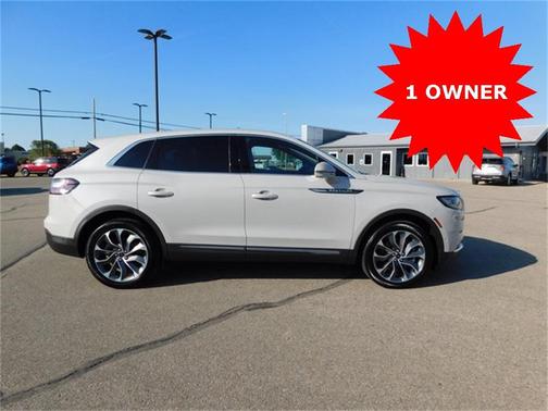 2023 Lincoln Nautilus Reserve