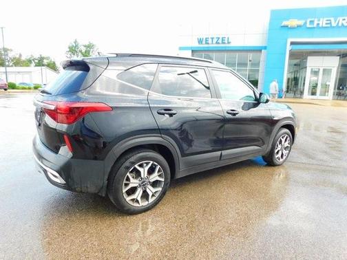 2023 Kia Seltos EX