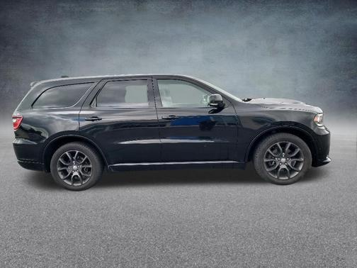 DB Black Crystal Clearcoat 2018 Dodge Durango R/T