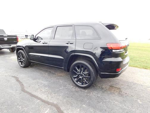 2021 Jeep Grand Cherokee Laredo X