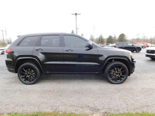 2021 Jeep Grand Cherokee Laredo X