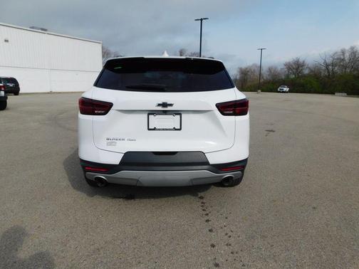 Summit White 2024 Chevrolet Blazer LT