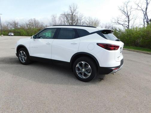 Summit White 2024 Chevrolet Blazer LT