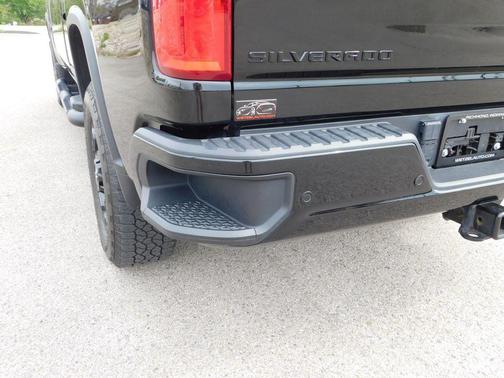 Black 2024 Chevrolet Silverado 2500 LTZ