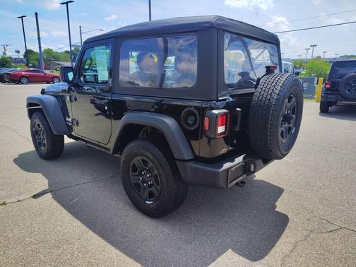 Black Clearcoat 2018 Jeep Wrangler Sport