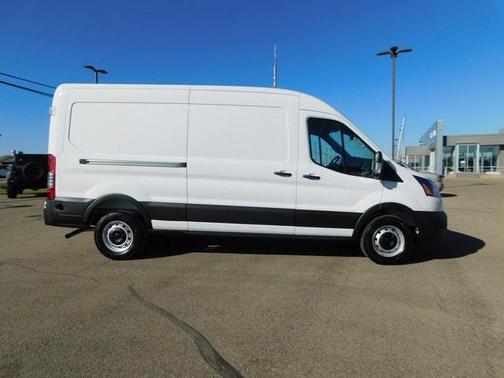 2025 Ford Transit-250 148 WB Medium Roof Cargo