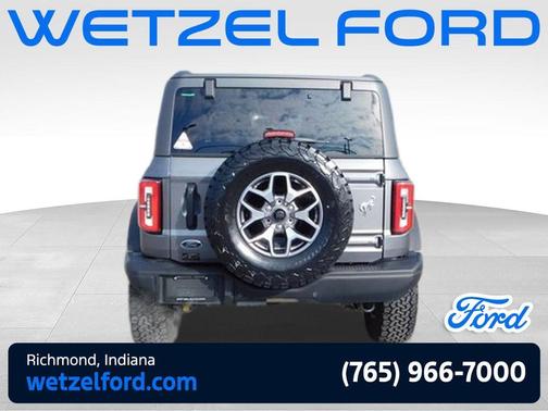 Gray 2025 Ford Bronco Badlands