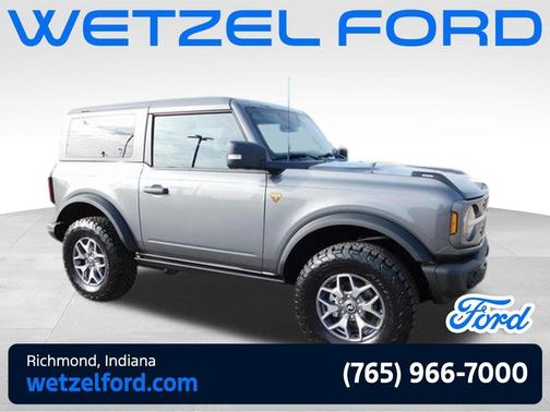 Gray 2025 Ford Bronco Badlands