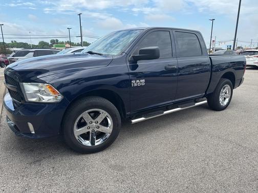 2017 RAM 1500 Express