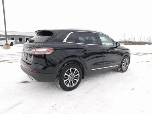 2023 Lincoln Nautilus Standard