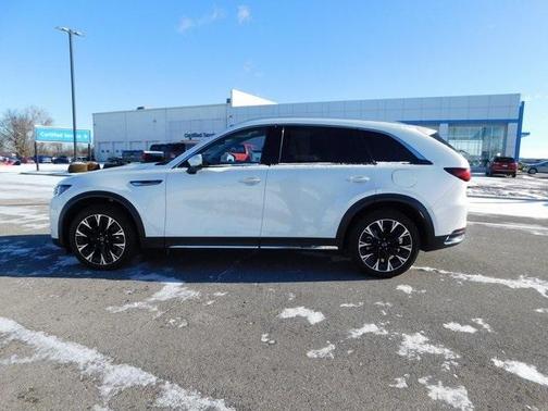 2024 Mazda CX-90 Premium Plus