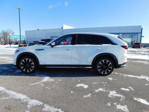 2024 Mazda CX-90 Premium Plus