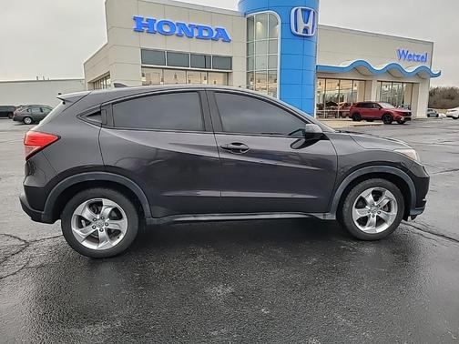 2016 Honda HR-V LX