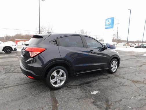2016 Honda HR-V LX