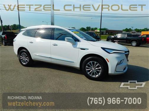 2023 Buick Enclave Essence