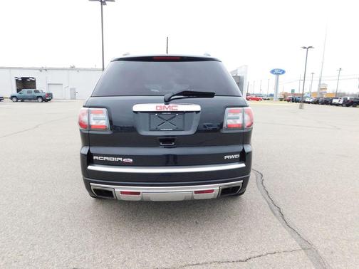 2015 GMC Acadia Denali