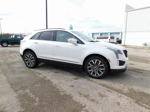 2022 Cadillac XT5 Sport