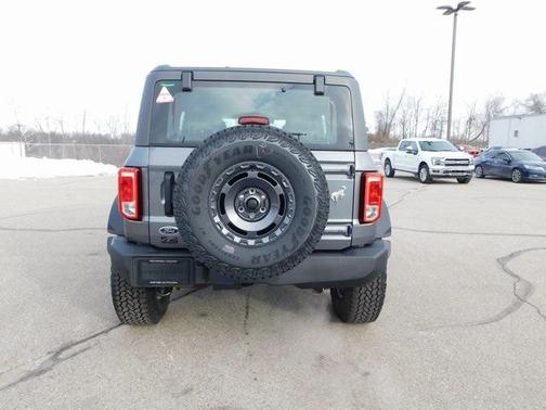 2025 Ford Bronco Base