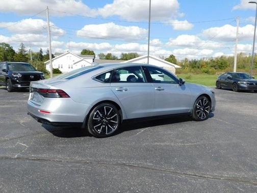 2025 Honda Accord Hybrid Touring