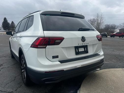 2023 Volkswagen Tiguan 2.0T S