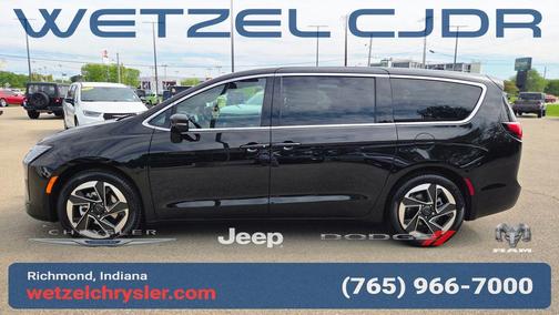 PXJ 2027 Chrysler Pacifica LIMITED