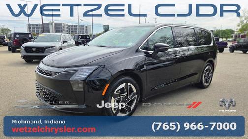 PXJ 2027 Chrysler Pacifica LIMITED