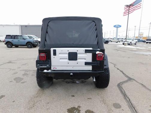 2004 Jeep Wrangler X