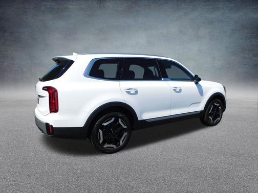 Glacial White Pearl 2024 Kia Telluride S