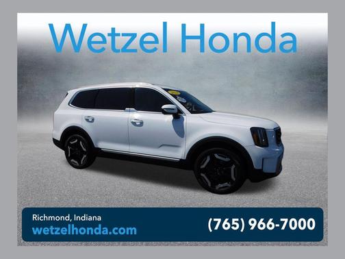 Glacial White Pearl 2024 Kia Telluride S