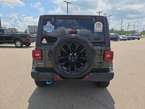 2022 Jeep Wrangler Unlimited 4xe Sahara